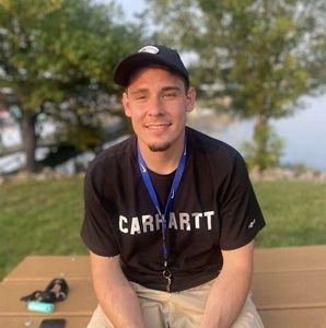 Meet your Posher, Dylan